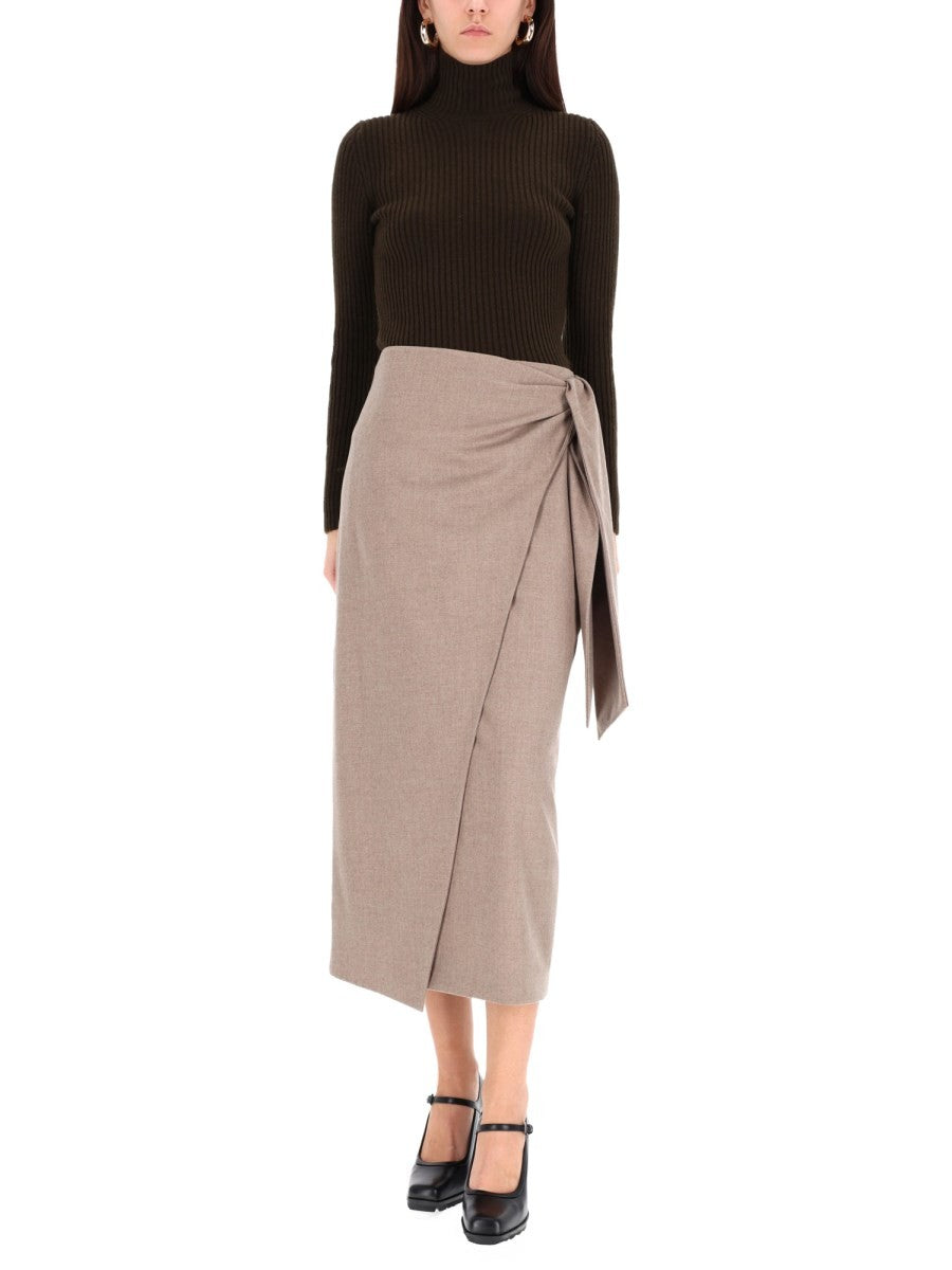 RIBBED TURTLENECK SWEATER