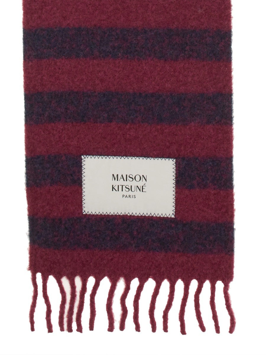 SCARF WITH LOGO