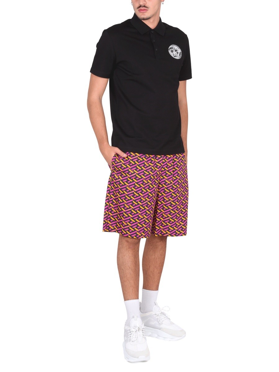 SHORTS WITH LA GRECA PRINT