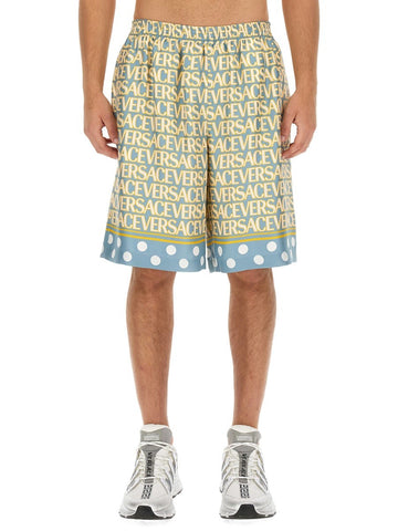 SHORTS WITH LOGO
