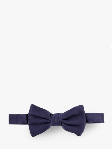 Silk bow tie