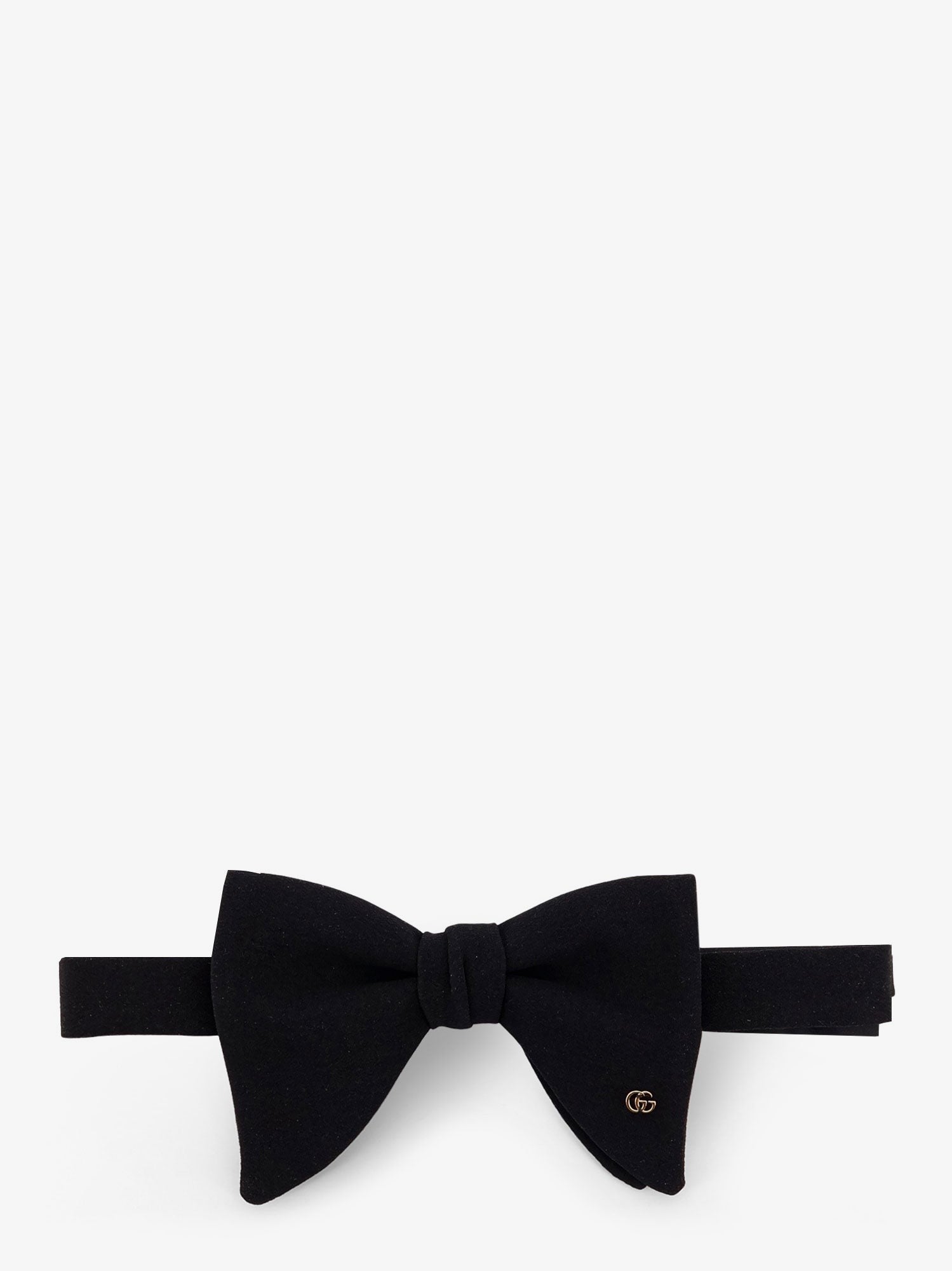 Silk bow tie