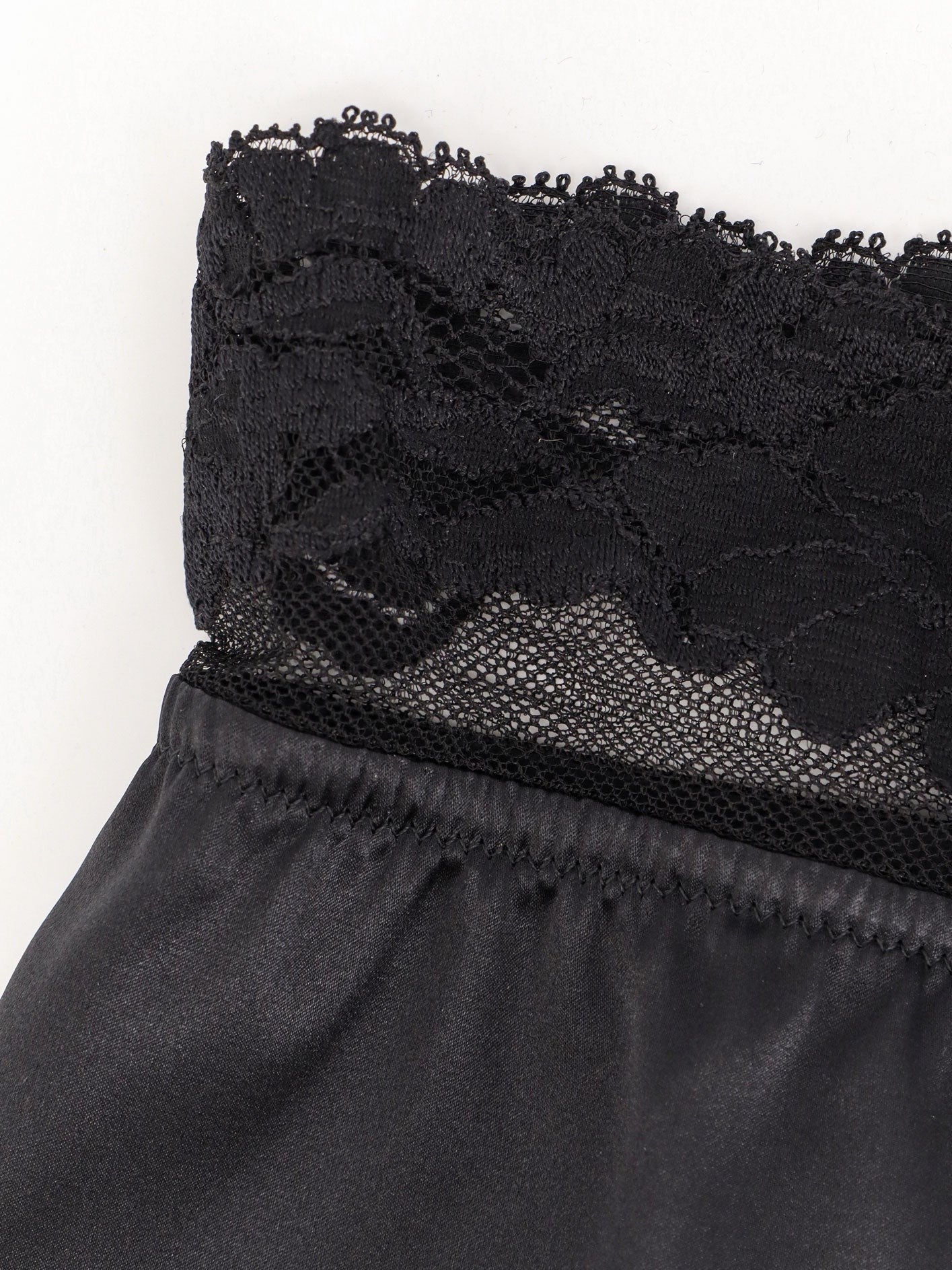 Silk coulotte with lace inserts