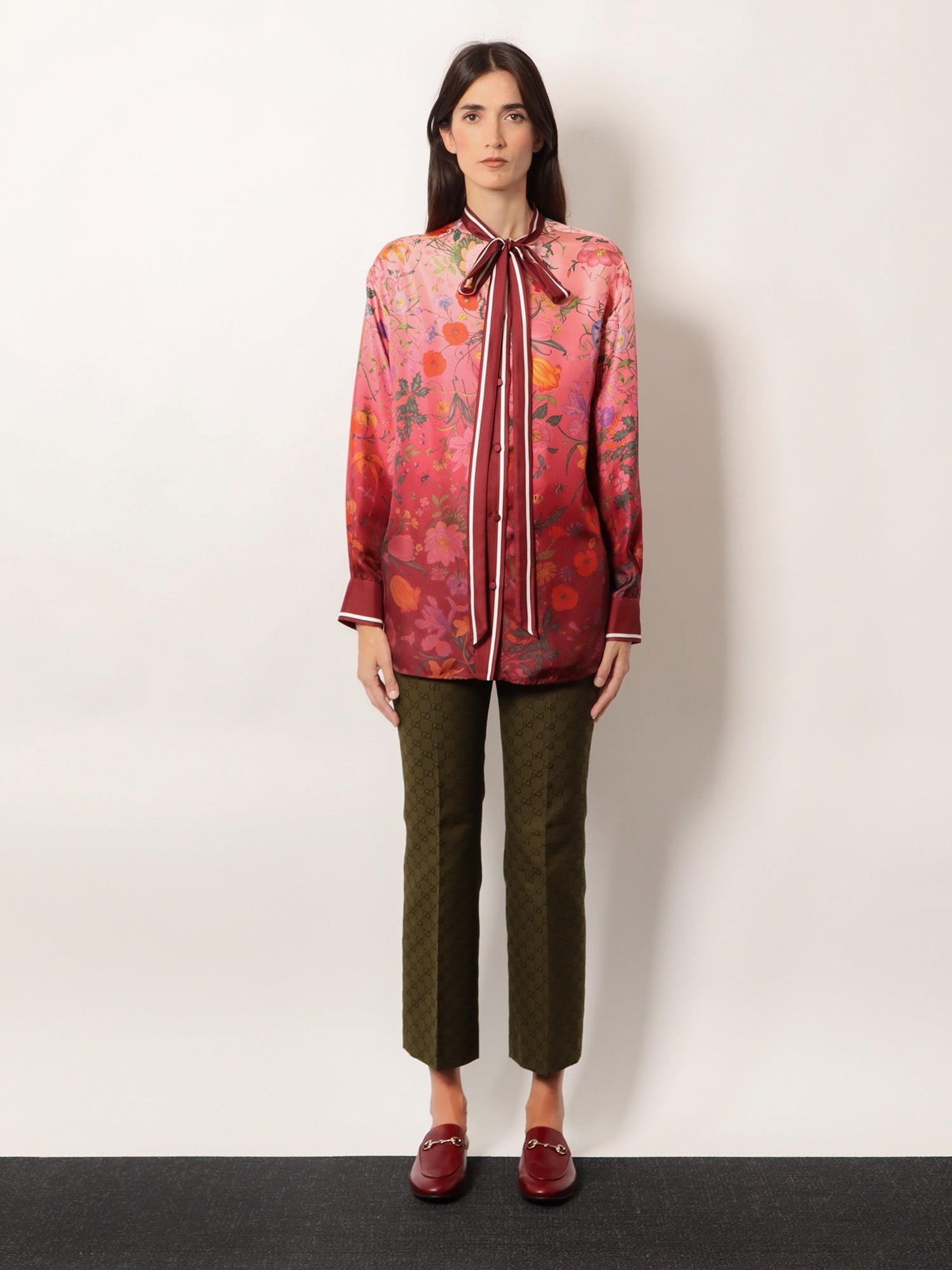 Silk shirt with Gucci Flora print