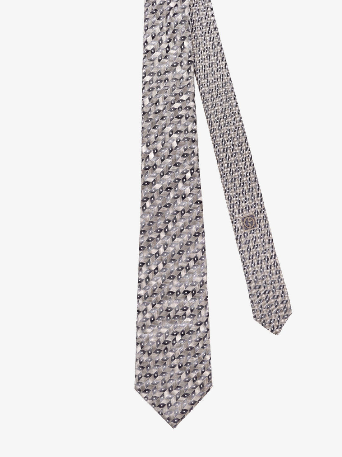 Silk tie