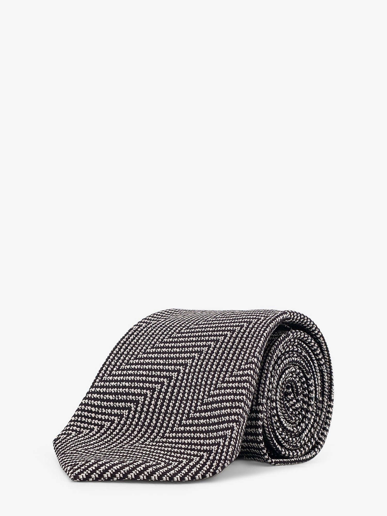 Silk tie