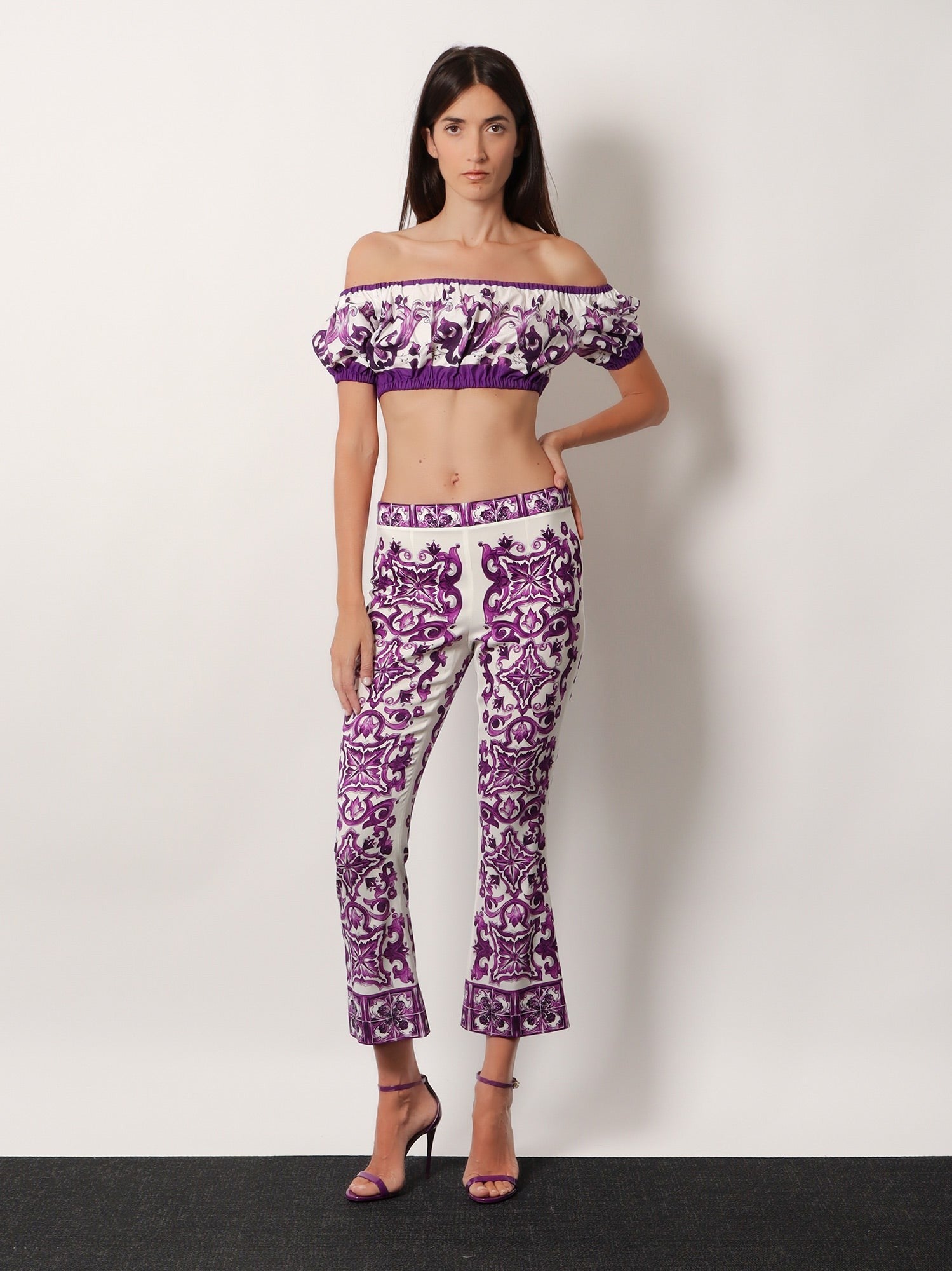 Silk trousers with Maiolica print