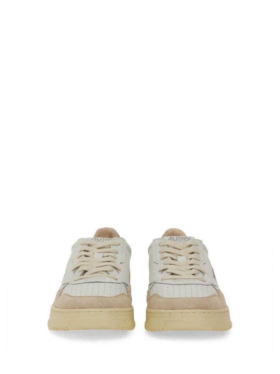 SNEAKER "MEDALIST" LOW