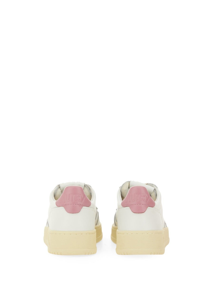 "MEDALIST LOW" SNEAKER