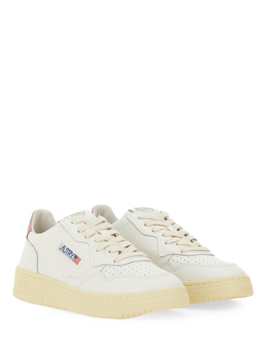 "MEDALIST LOW" SNEAKER