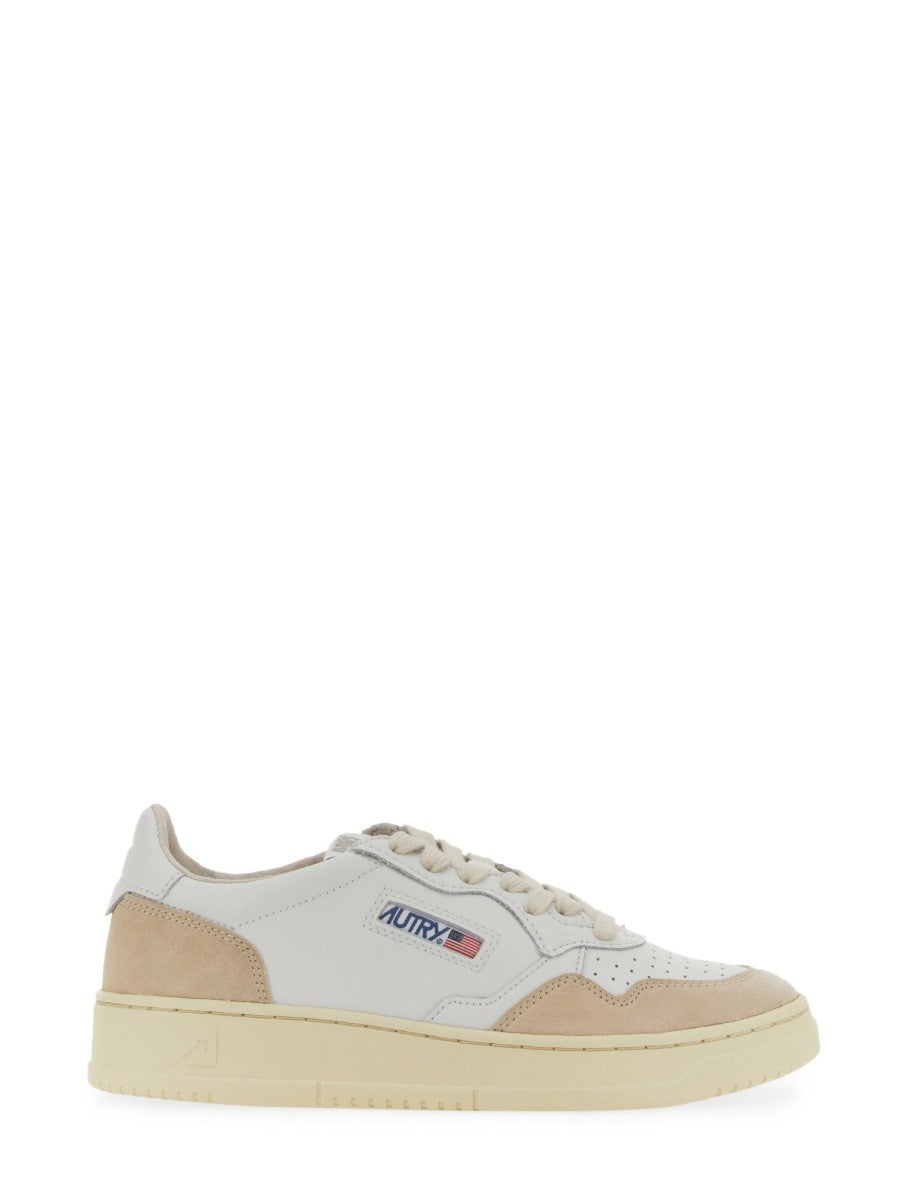 MEDALIST LOW SNEAKERS