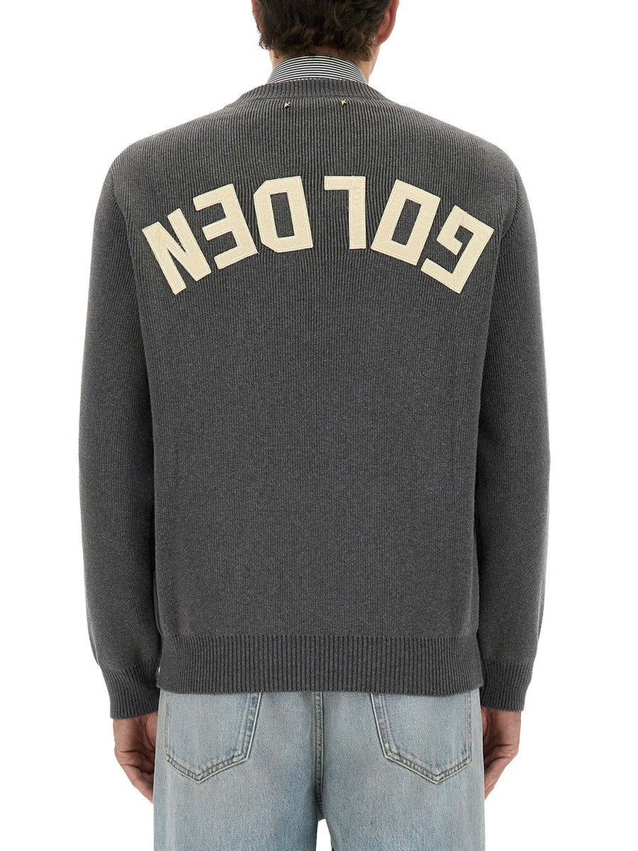 SWEATER WITH WRITING ON THE BACK