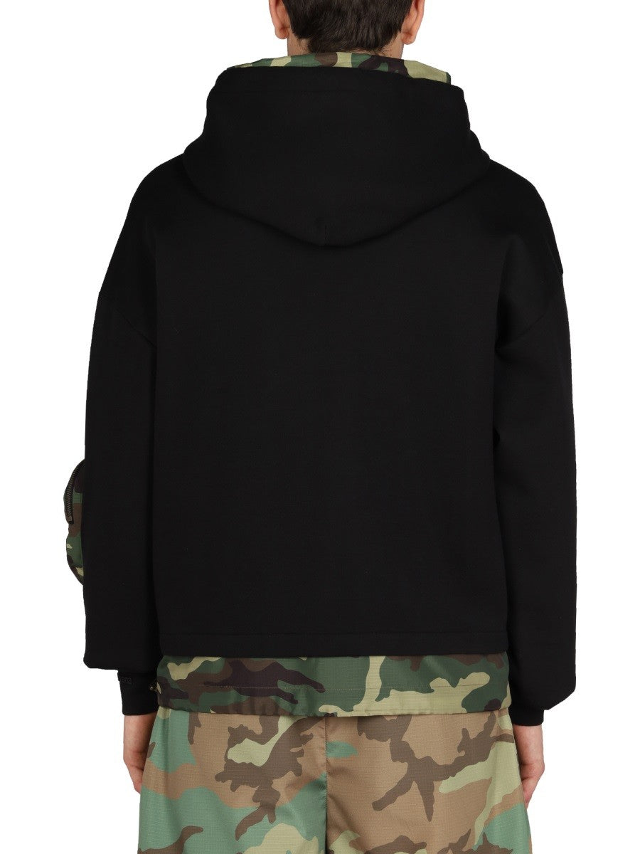 SWEATSHIRT WITH CAMO DETAILS