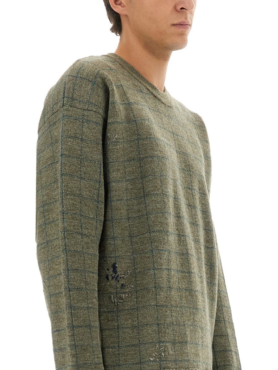 SWEATSHIRT WITH WORN EFFECT