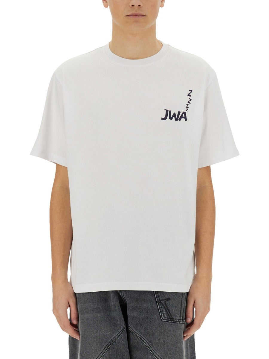 T-SHIRT WITH LOGO