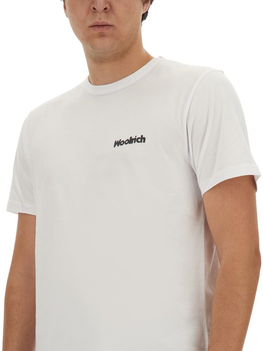T-SHIRT WITH LOGO