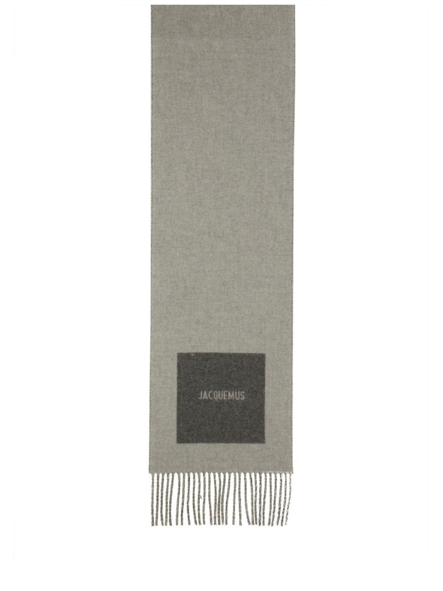 THE "ROND CARRÉ" SCARF WITH LOGO