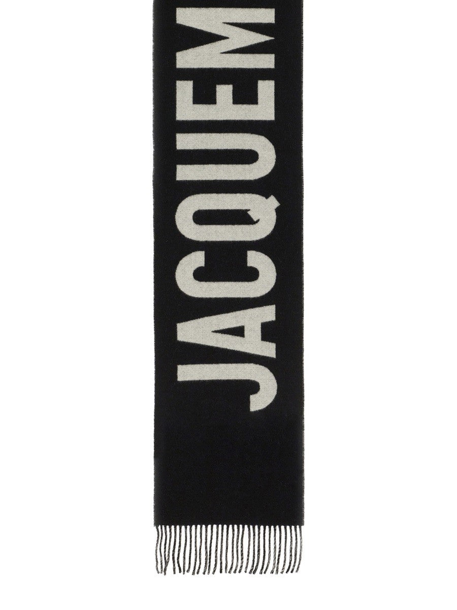 THE SCARF WITH LOGO