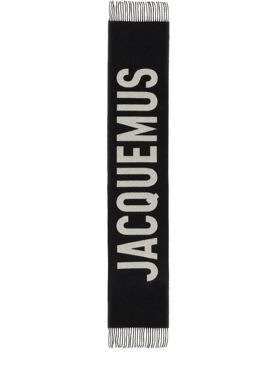 THE SCARF WITH LOGO