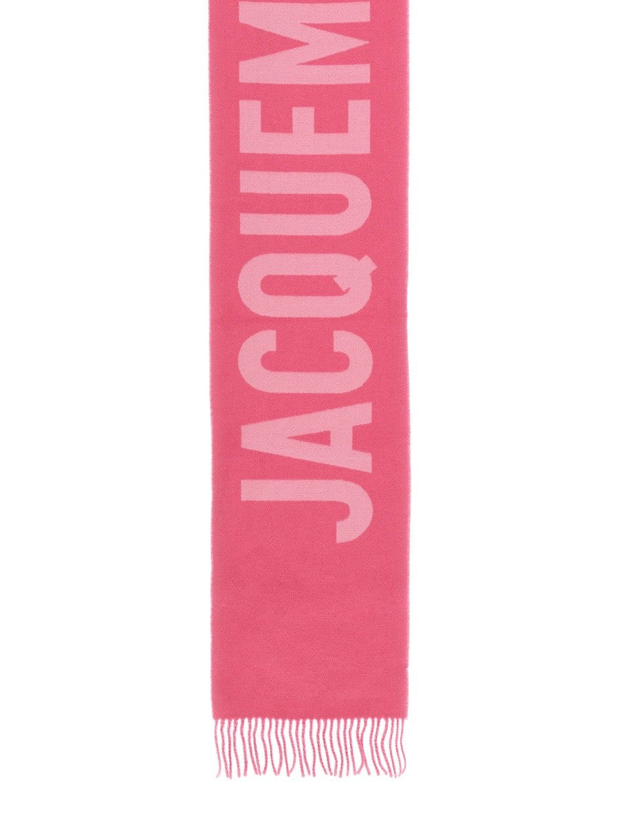 THE SCARF WITH LOGO