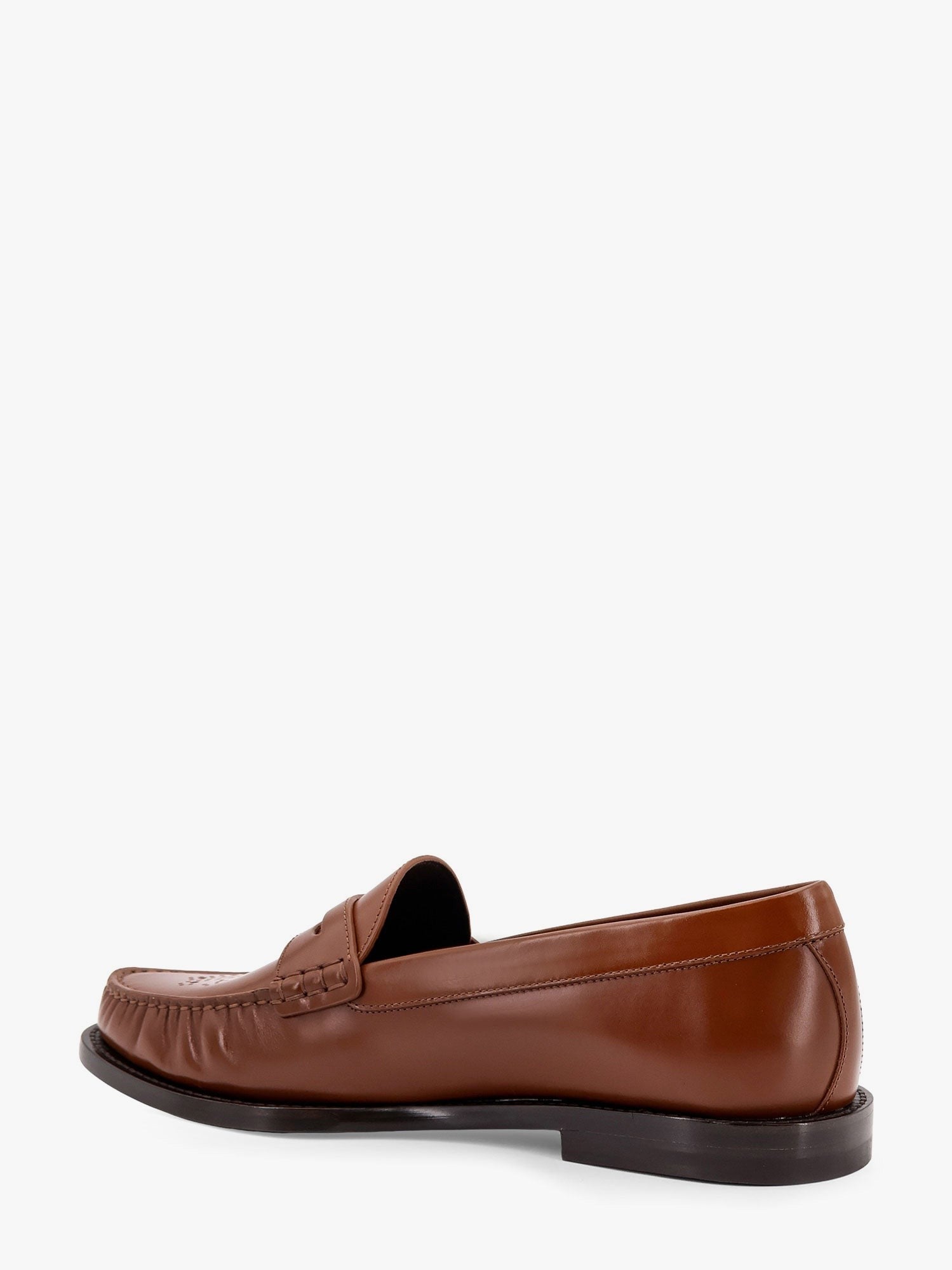Vivienne leather loafer with perforated triomphe logo