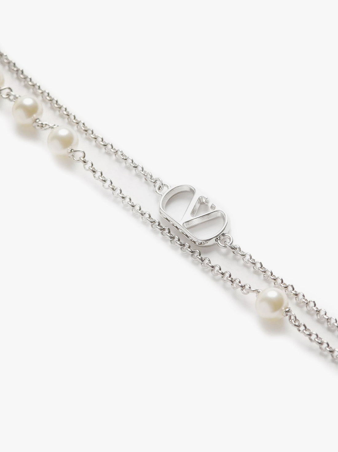 Vlogo signature metal and pearls necklace