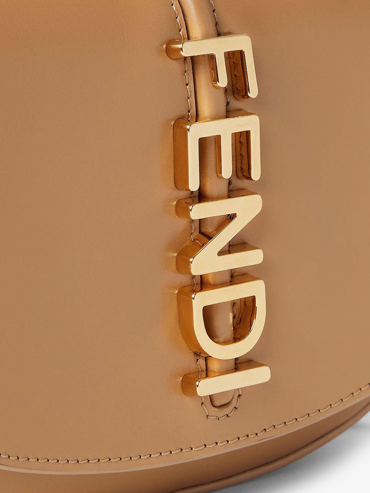 Wallet on Chain Fendigraphy leather shoulder bag