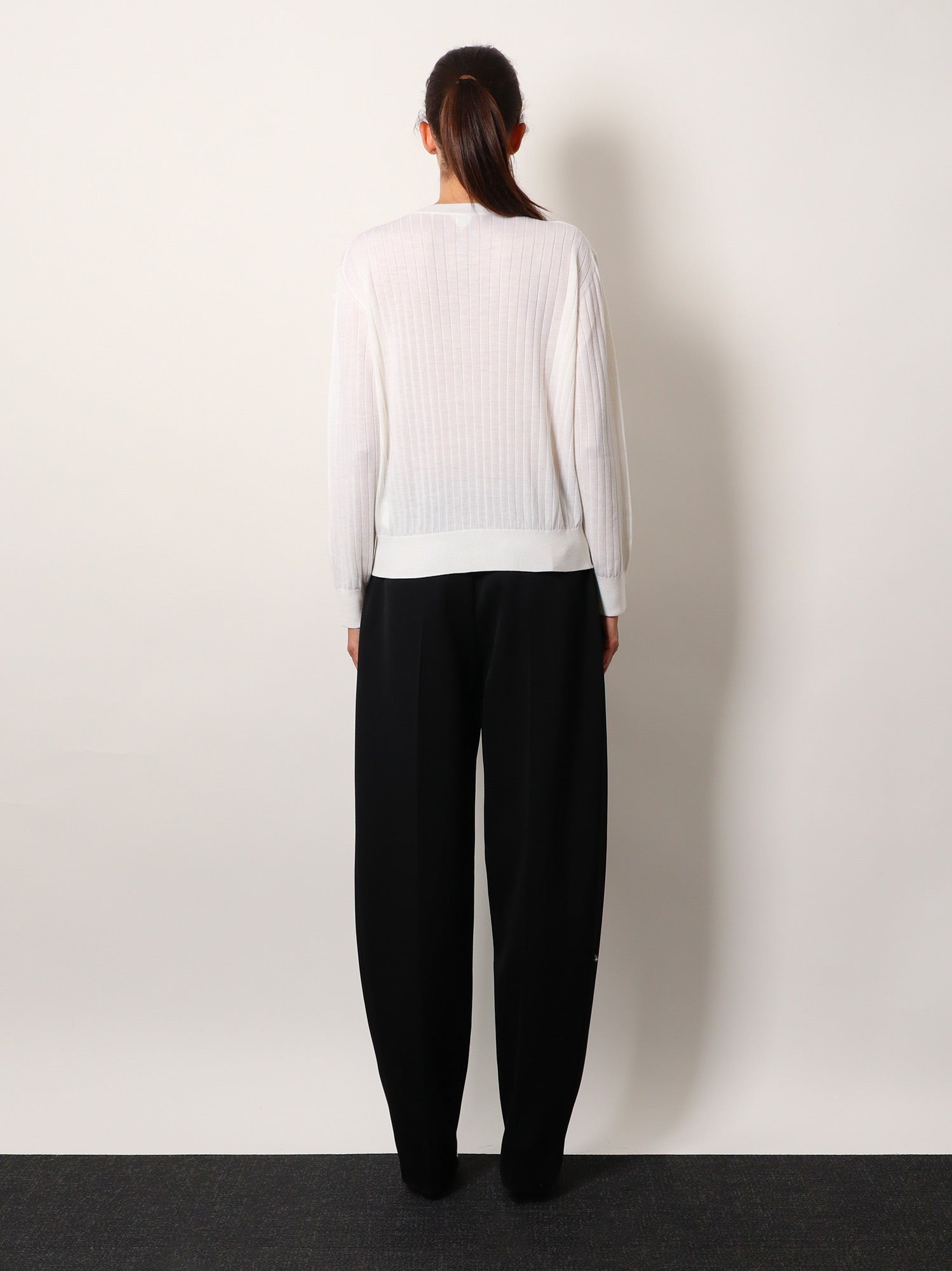 Wool cardigan with Knot buttons