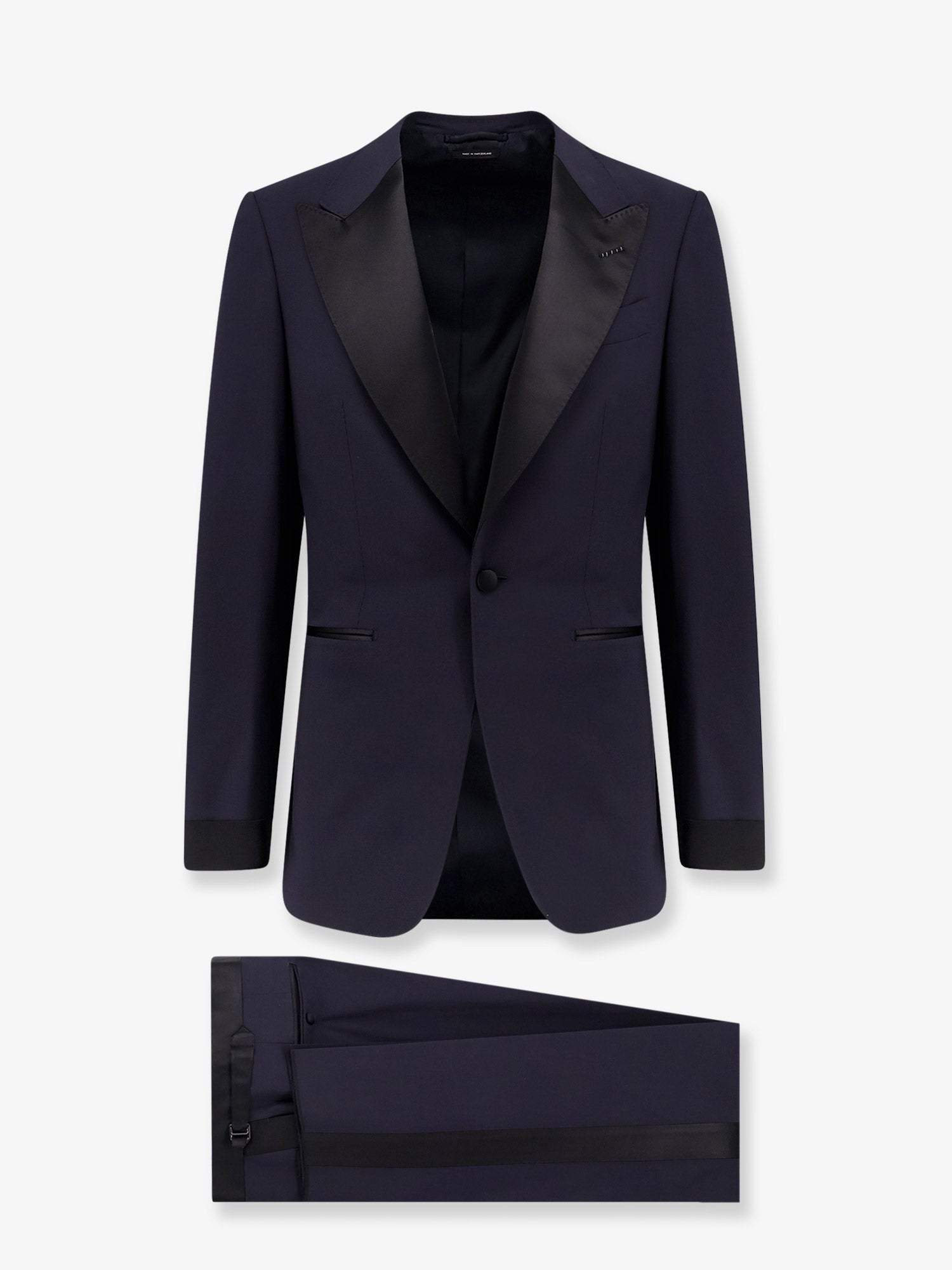 Wool tuxedo with contrasting profiles