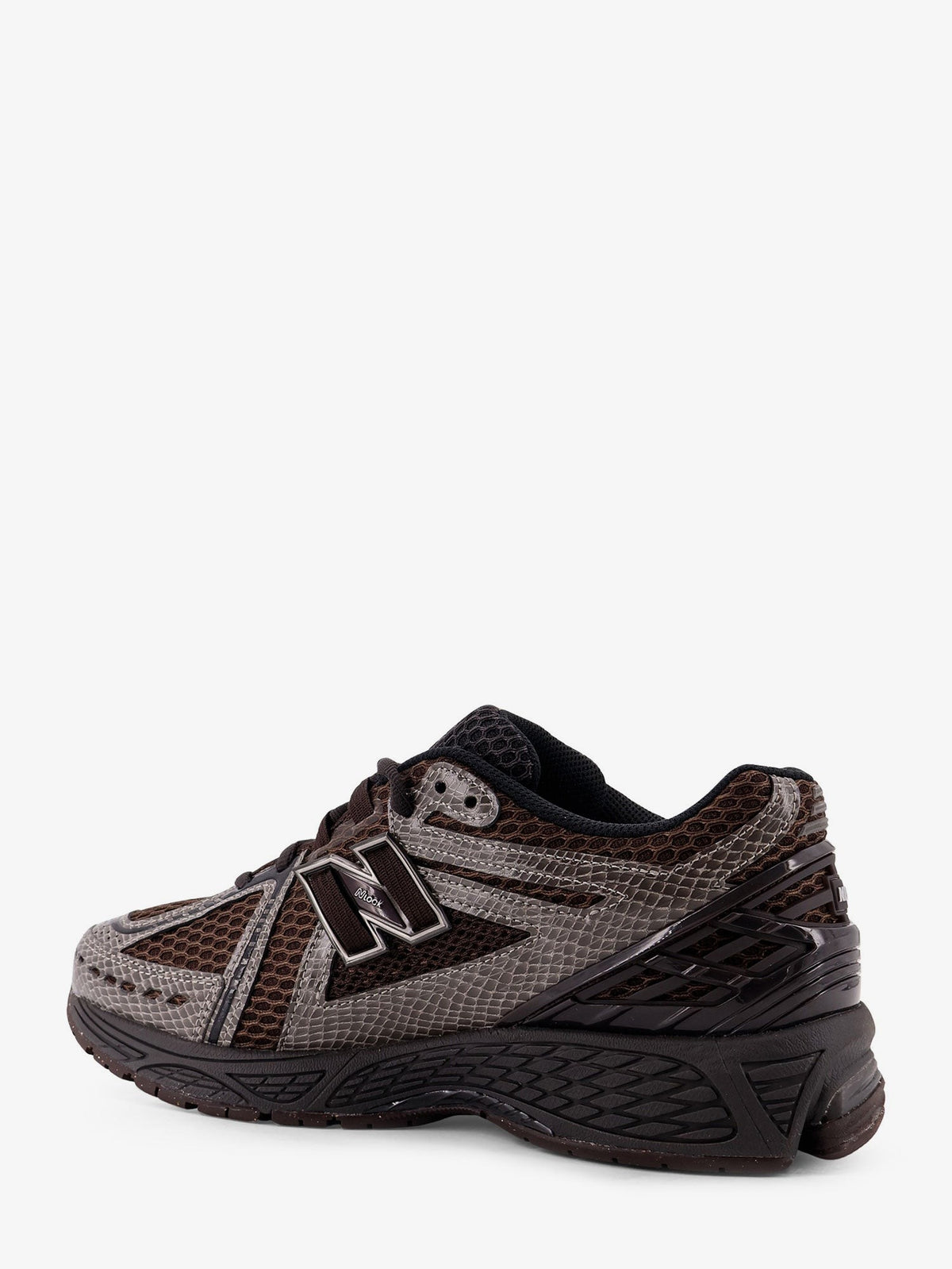 New Balance - 19062 mesh sneakers with logo on the side 19062-mesh-sneakers-with-logo-on-the-side_458cf678-f666-461d-aab4-01e5f718c7a1