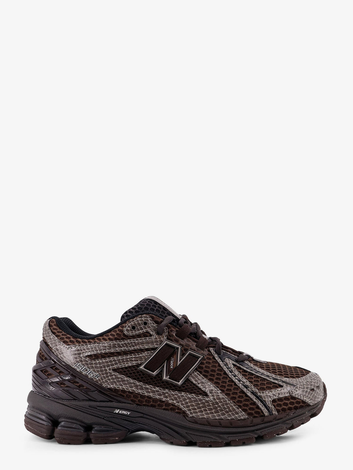 New Balance - 19062 mesh sneakers with logo on the side 19062-mesh-sneakers-with-logo-on-the-side_ad8f1520-14fc-44dc-8048-e1a37f9b5f1b