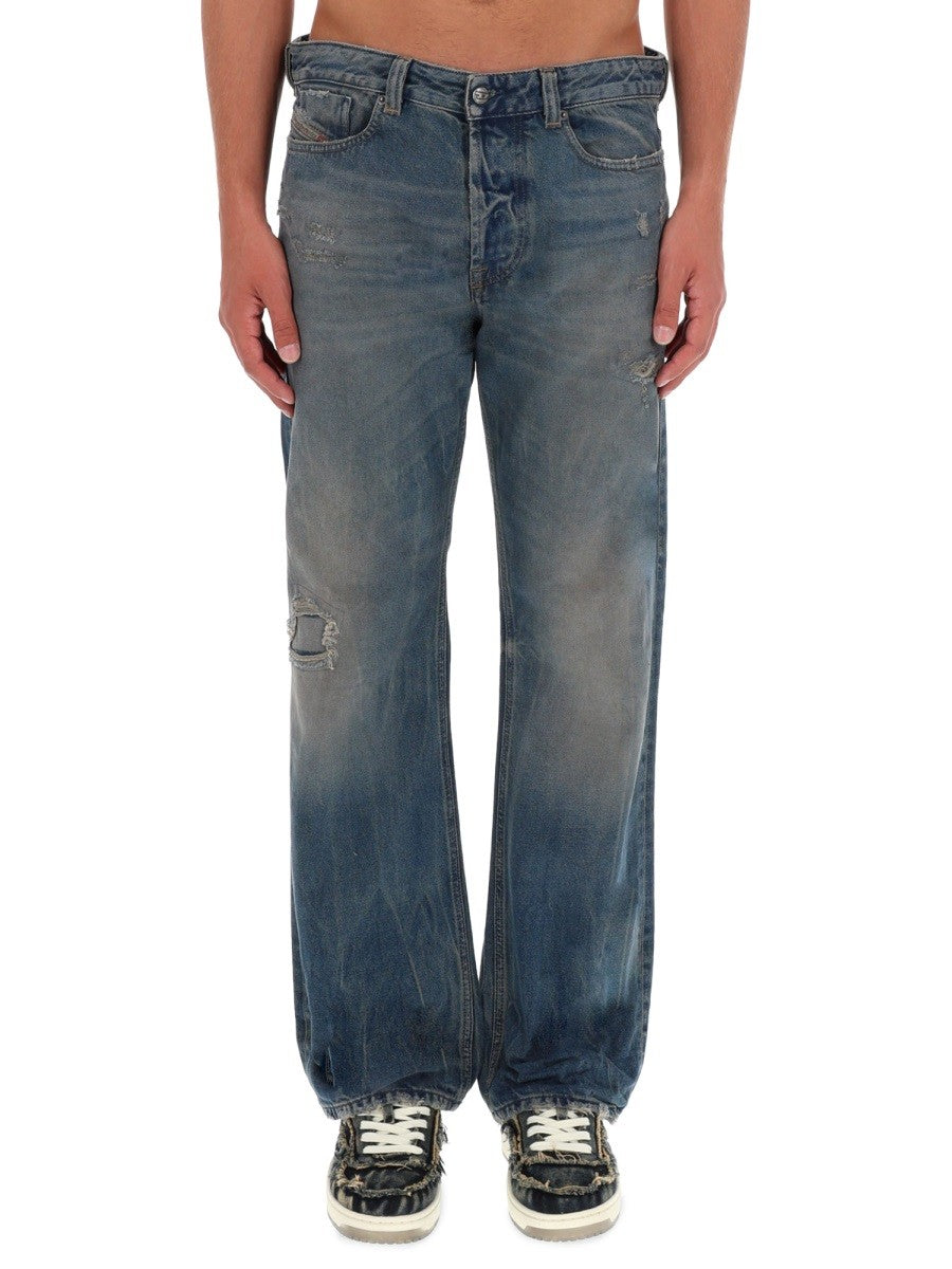 "1980 D-EEPER" JEANS