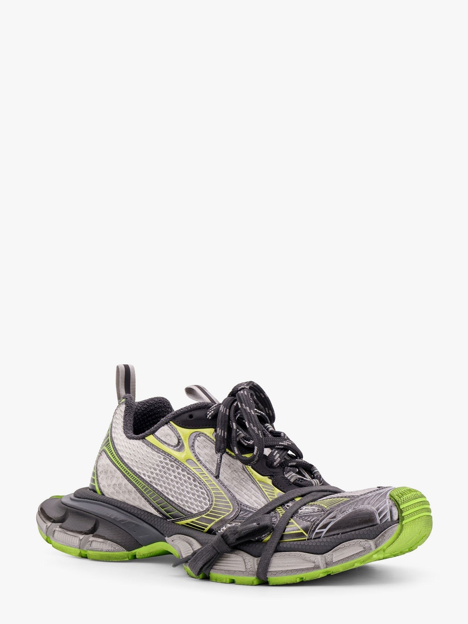 3xl mesh and polyurethane sneakers