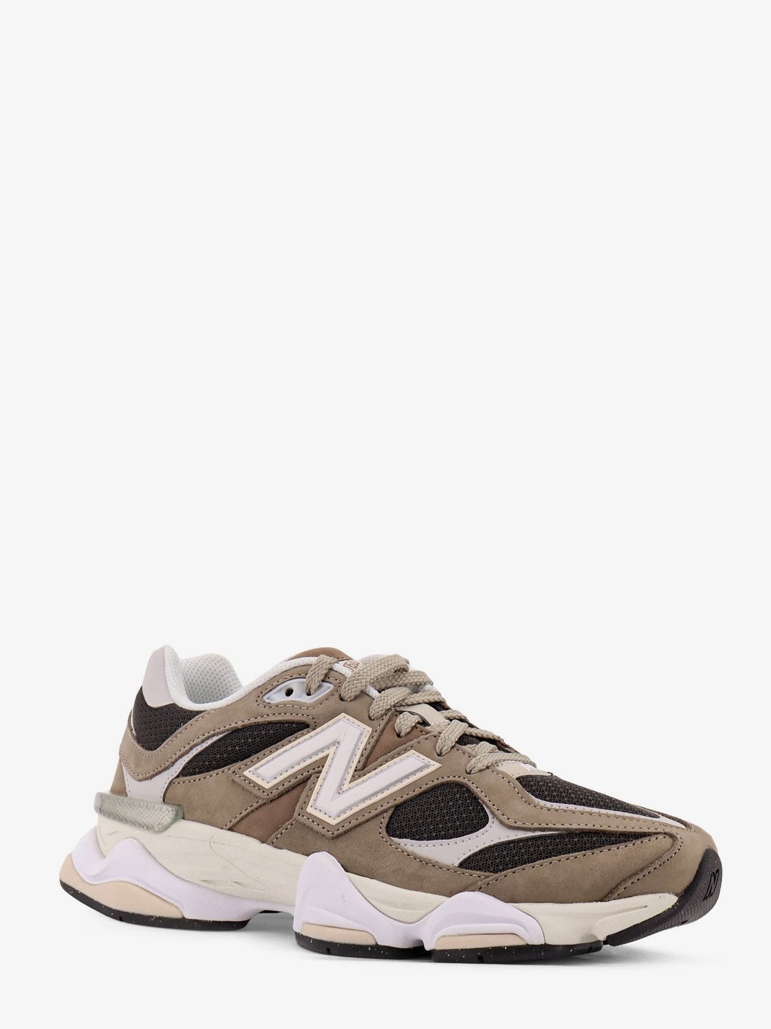 9060 low-top mesh sneakers with suede interts