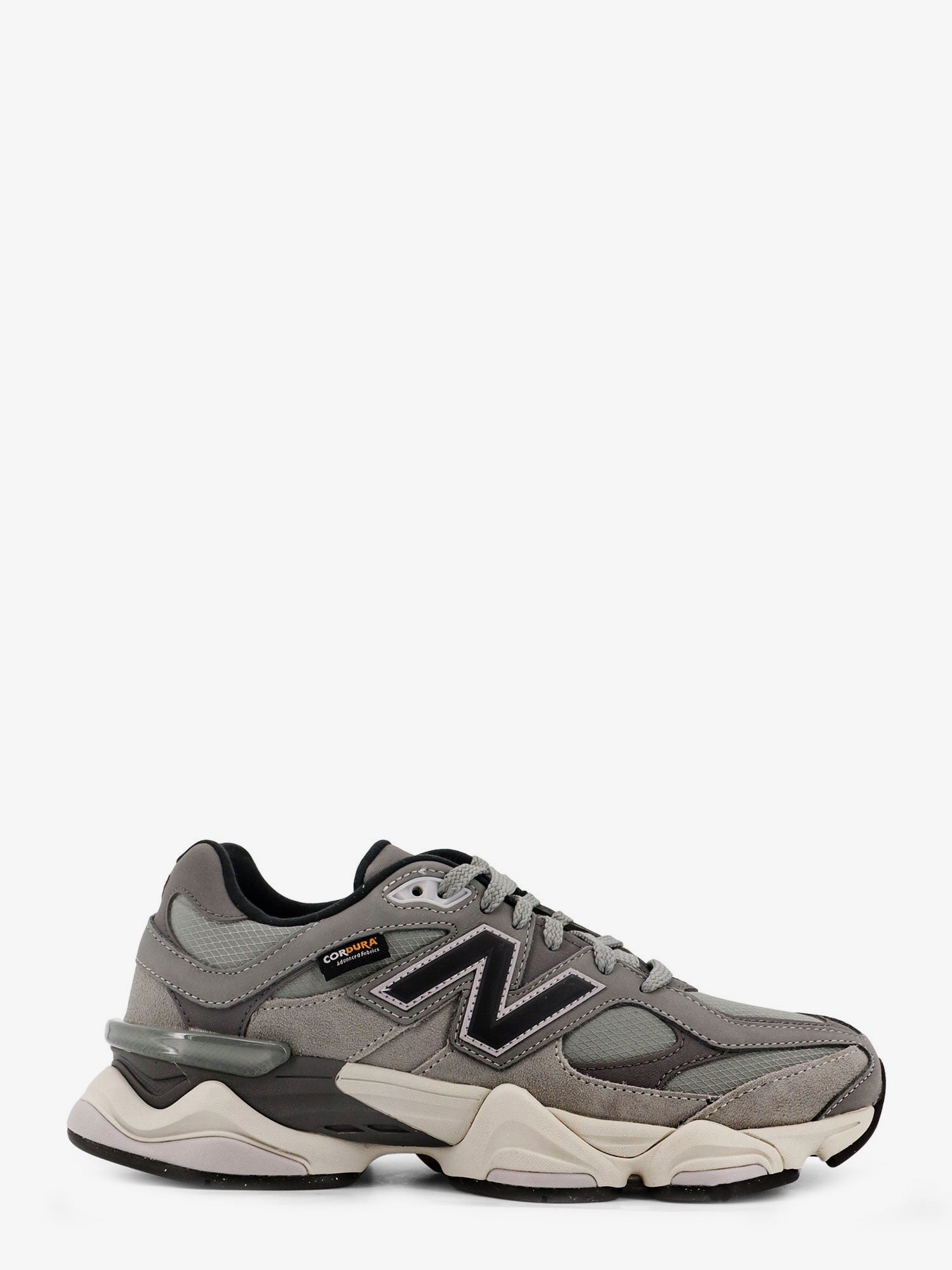 New Balance - 9060 low-top mesh sneakers 9060-low-top-mesh-sneakers_0ffaa07b-b06c-4ef3-947e-8278b19929fe