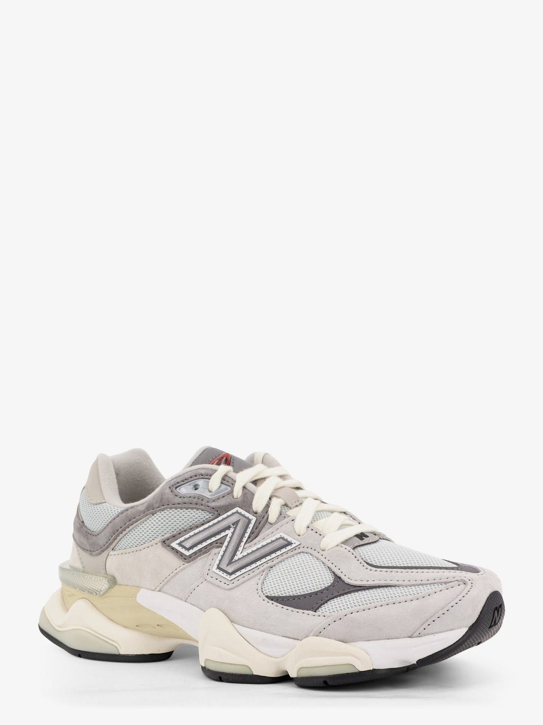 9060G mesh sneakers with suede inserts