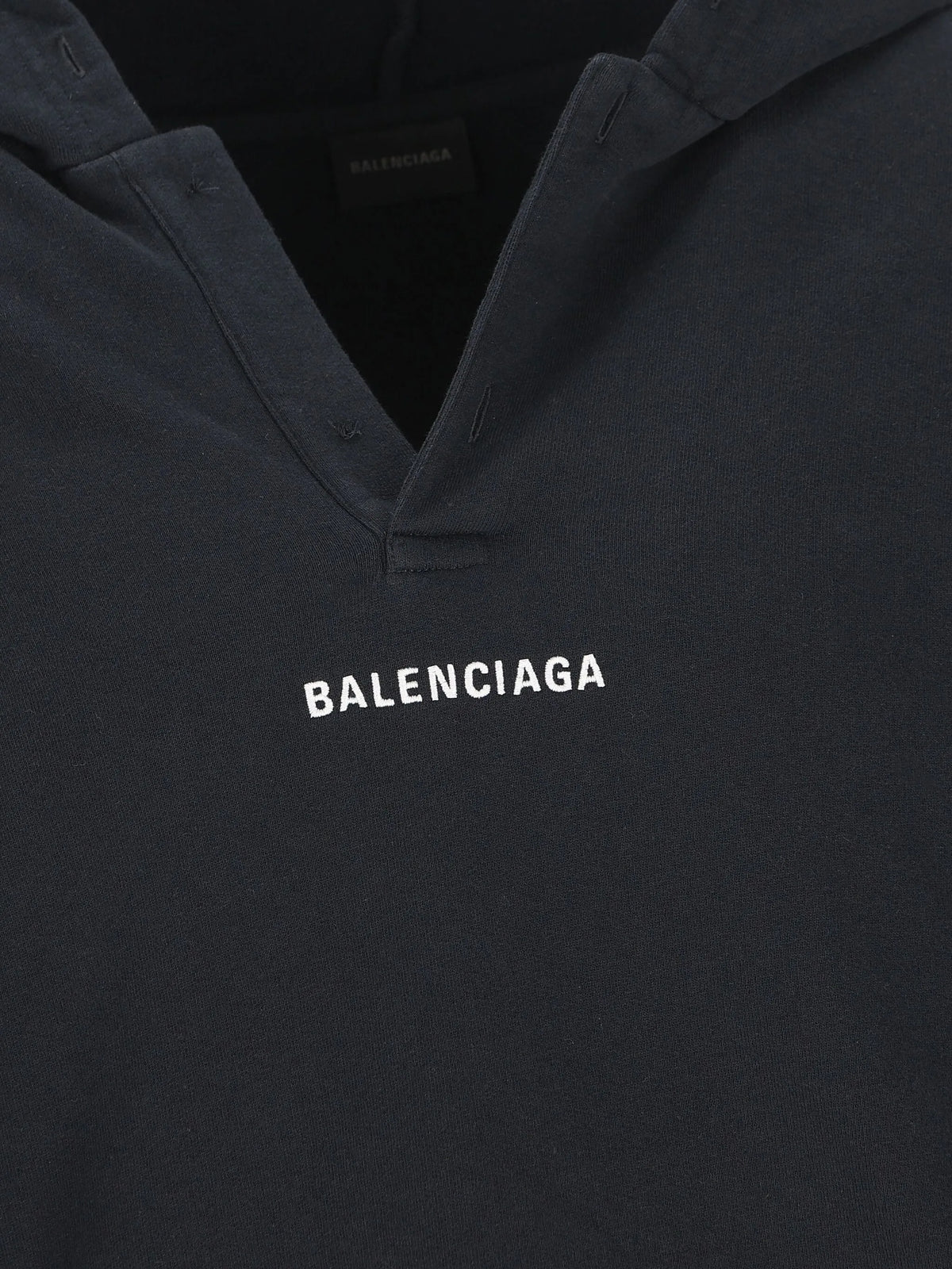 Balenciaga - SWEATSHIRT WITH LOGO Balenciaga_Cotton_hooded_sweatshirt_detail