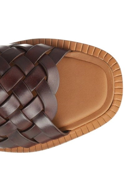 Miu Miu - Leather sandals Miu_Miu_-_Leather_sandals_detail