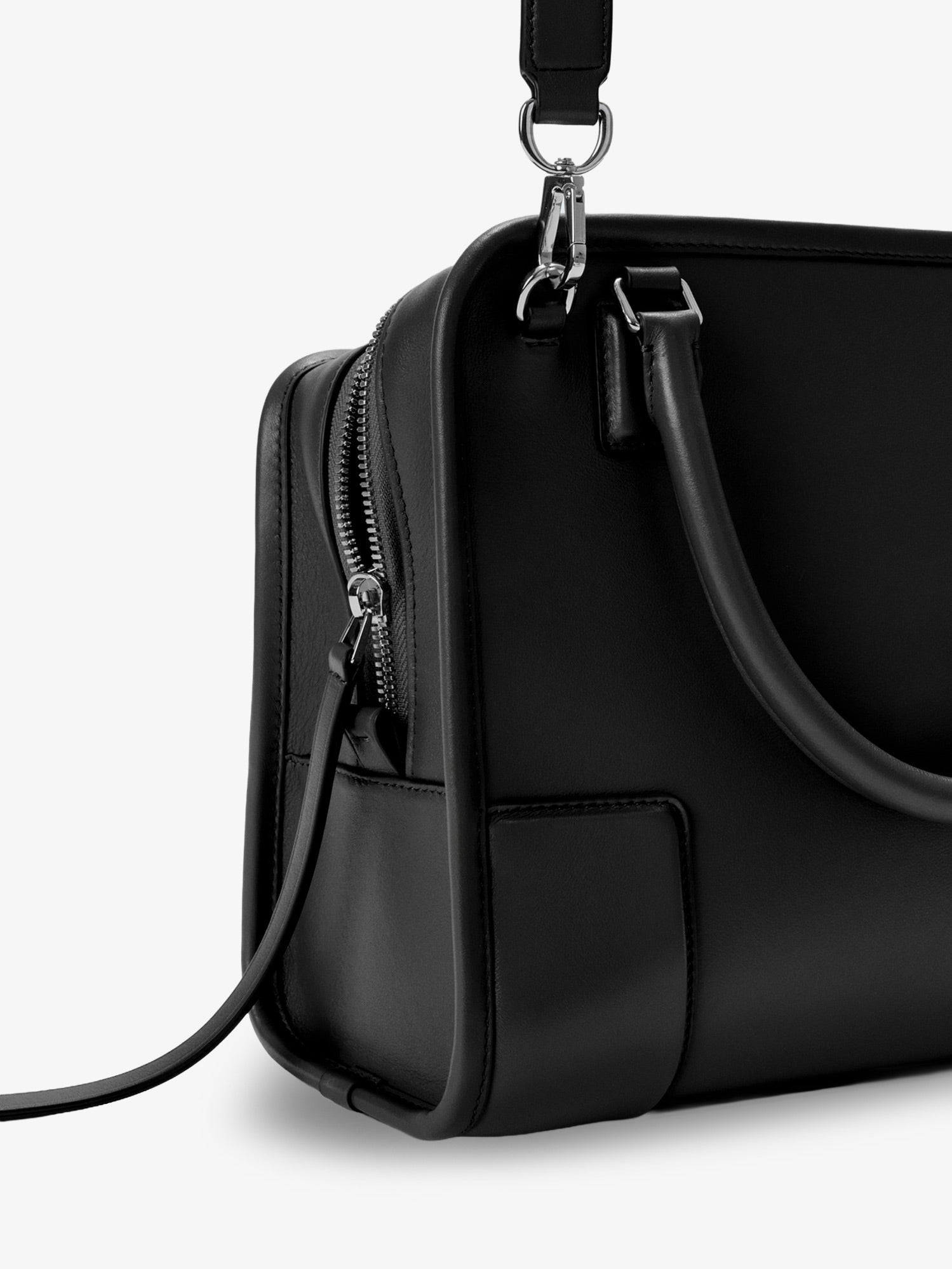 LOEWE - Amazona 180 leather handbag