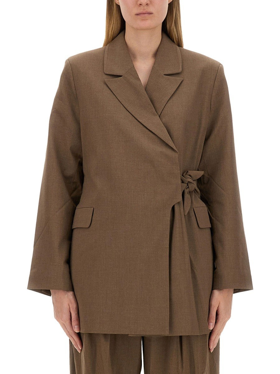 GANNI - ASYMMETRICAL BLAZER asymmetrical-blazer_5e5e55da-fba0-45c5-a831-1656f1e5560f