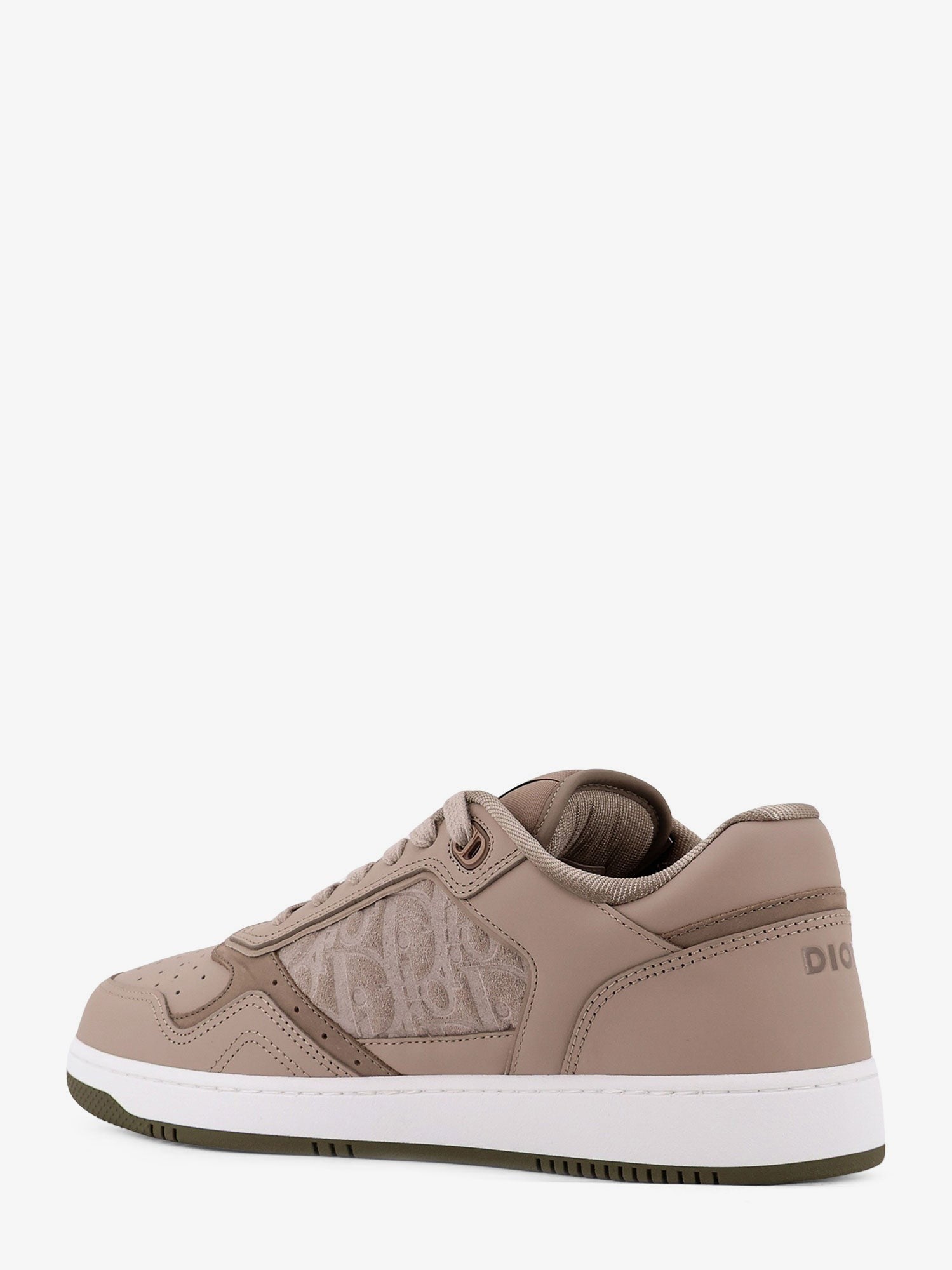 B27 leather sneakers with suede inserts