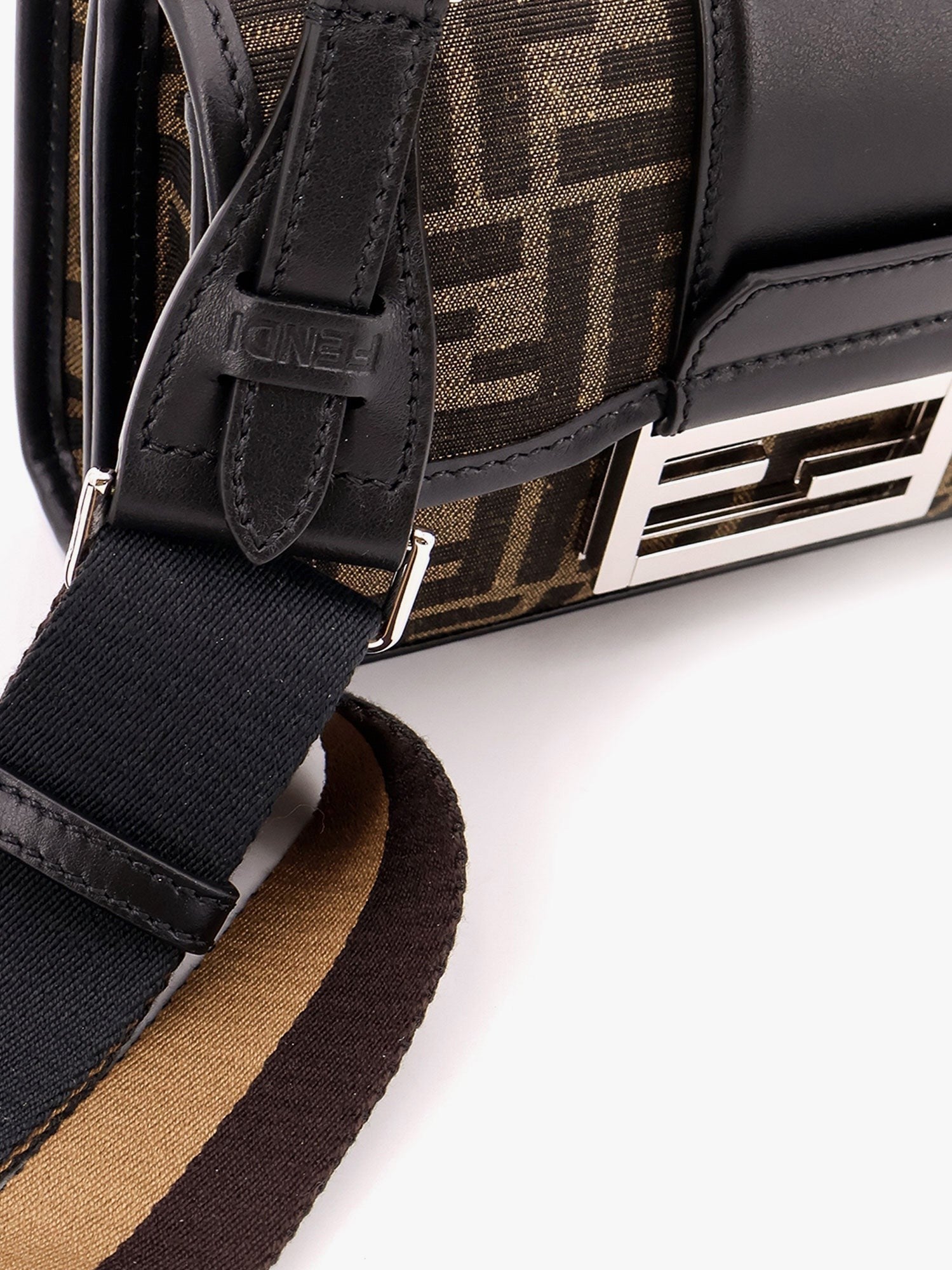 Baguette double jacquard shoulder bag