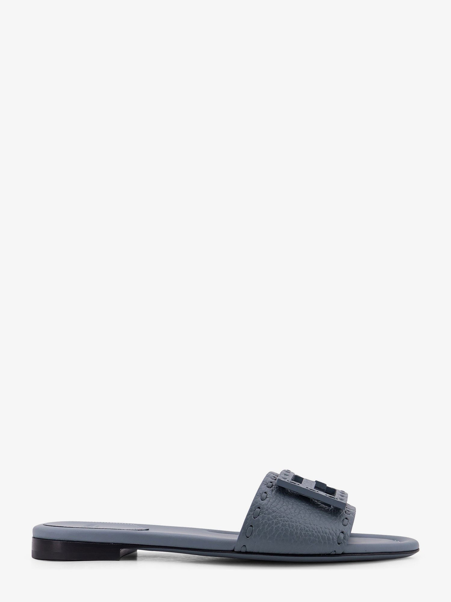 Baguette leather slide baguette-leather-slide_b58eb189-02ae-44c6-9351-d4f7a865782d