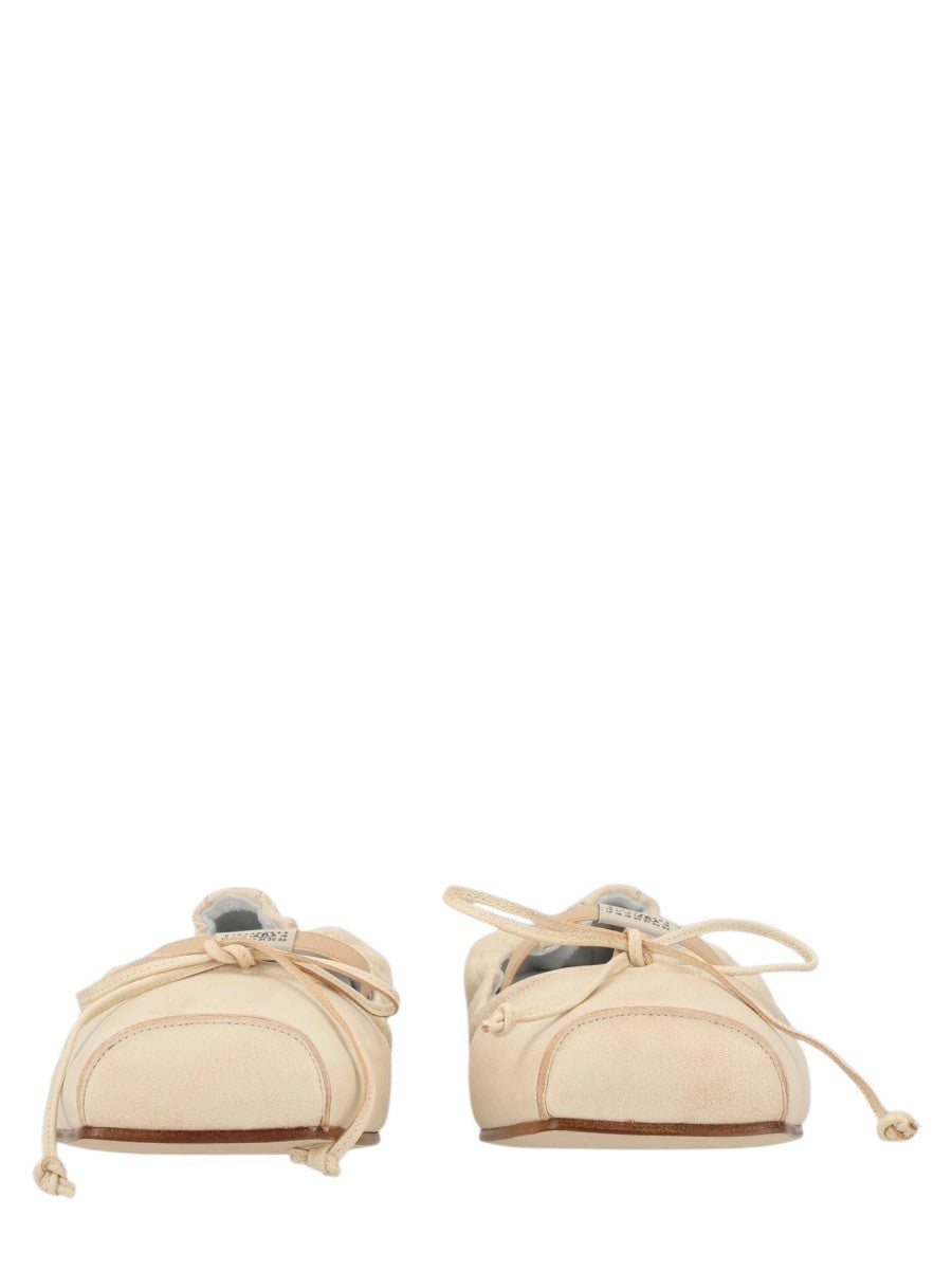 MM6 MAISON MARGIELA - BALLERINA IN PELLE CON PUNTA SQUADRATA ballerina-in-pelle-con-punta-squadrata_0231129b-a0a2-4043-9311-e2633640503f