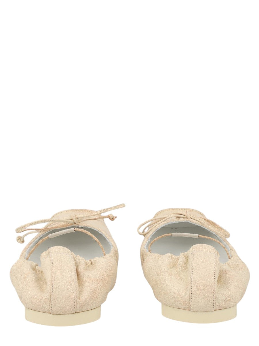 MM6 MAISON MARGIELA - BALLERINA IN PELLE CON PUNTA SQUADRATA ballerina-in-pelle-con-punta-squadrata_df17235b-c73c-4255-ac5c-9ed075f47b34