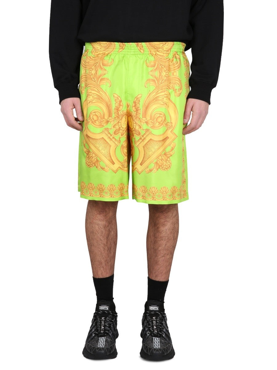 Versace - BAROQUE SHORTS 660 baroque-shorts-660_b7b52bb8-4240-4e06-85cf-2989b45e3c04