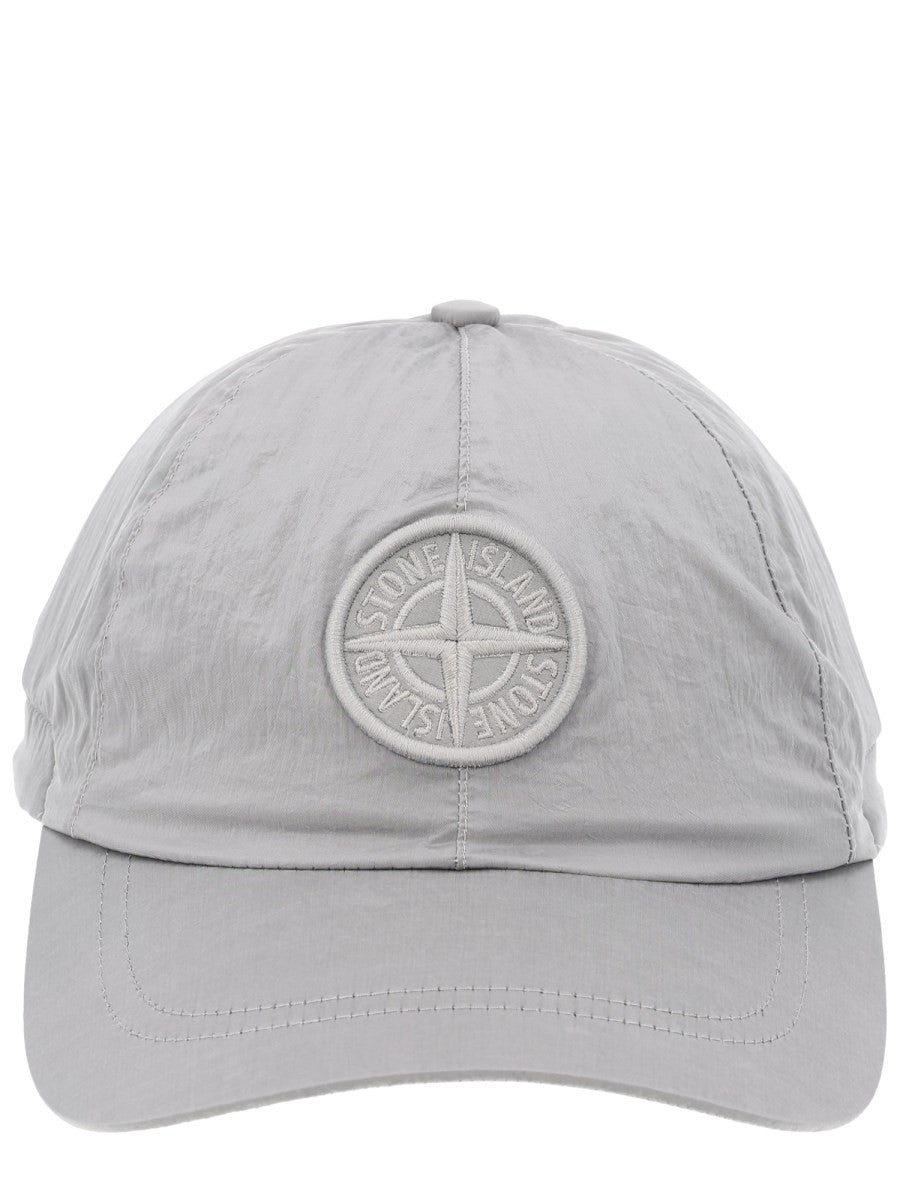 BASEBALL HAT WITH LOGO baseball-hat-with-logo_52a09481-6d99-47a3-9a00-c077bbfd887e