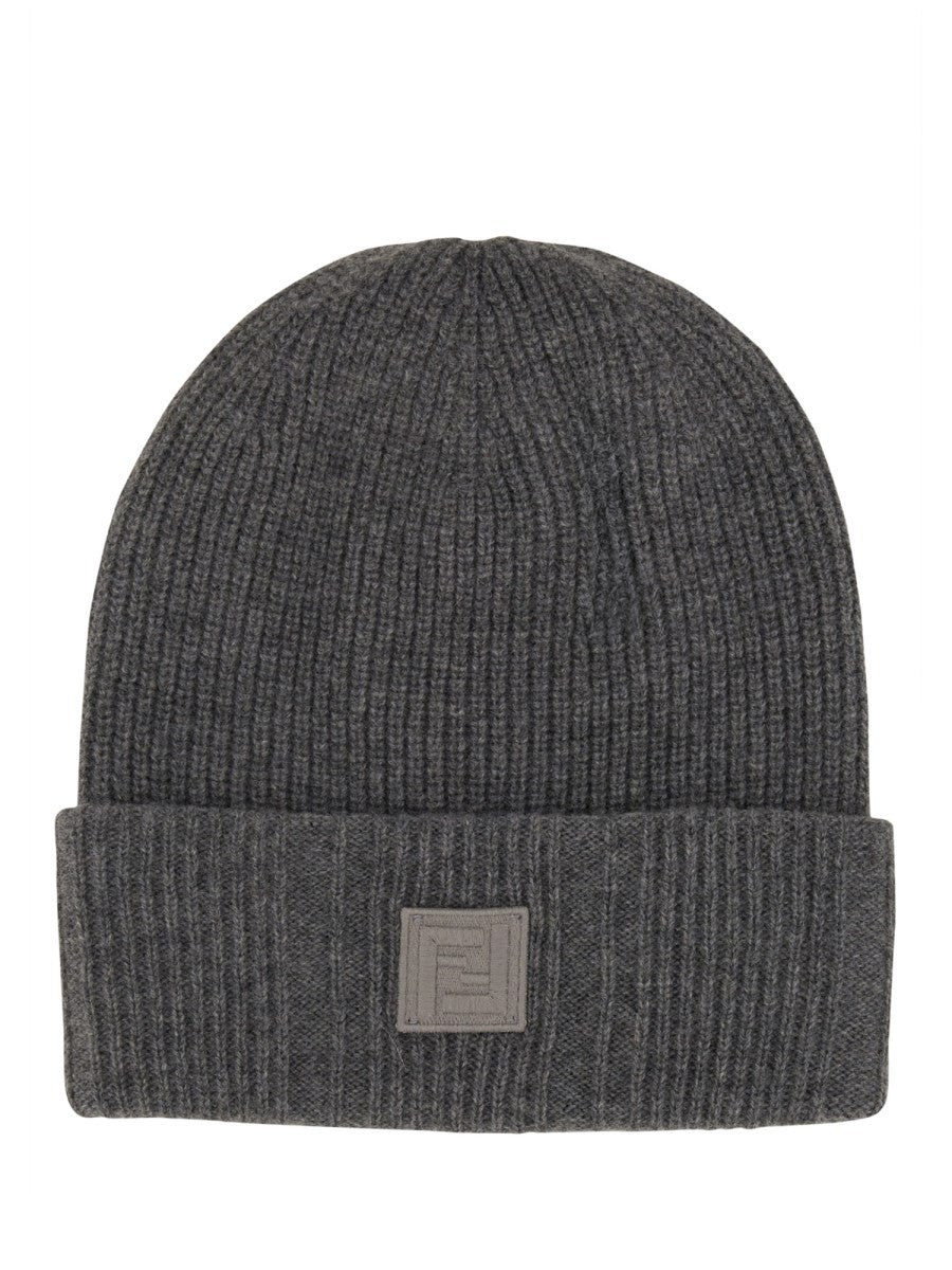 BEANIE HAT WITH LOGO