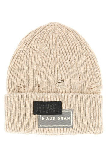 BEANIE HAT WITH LOGO