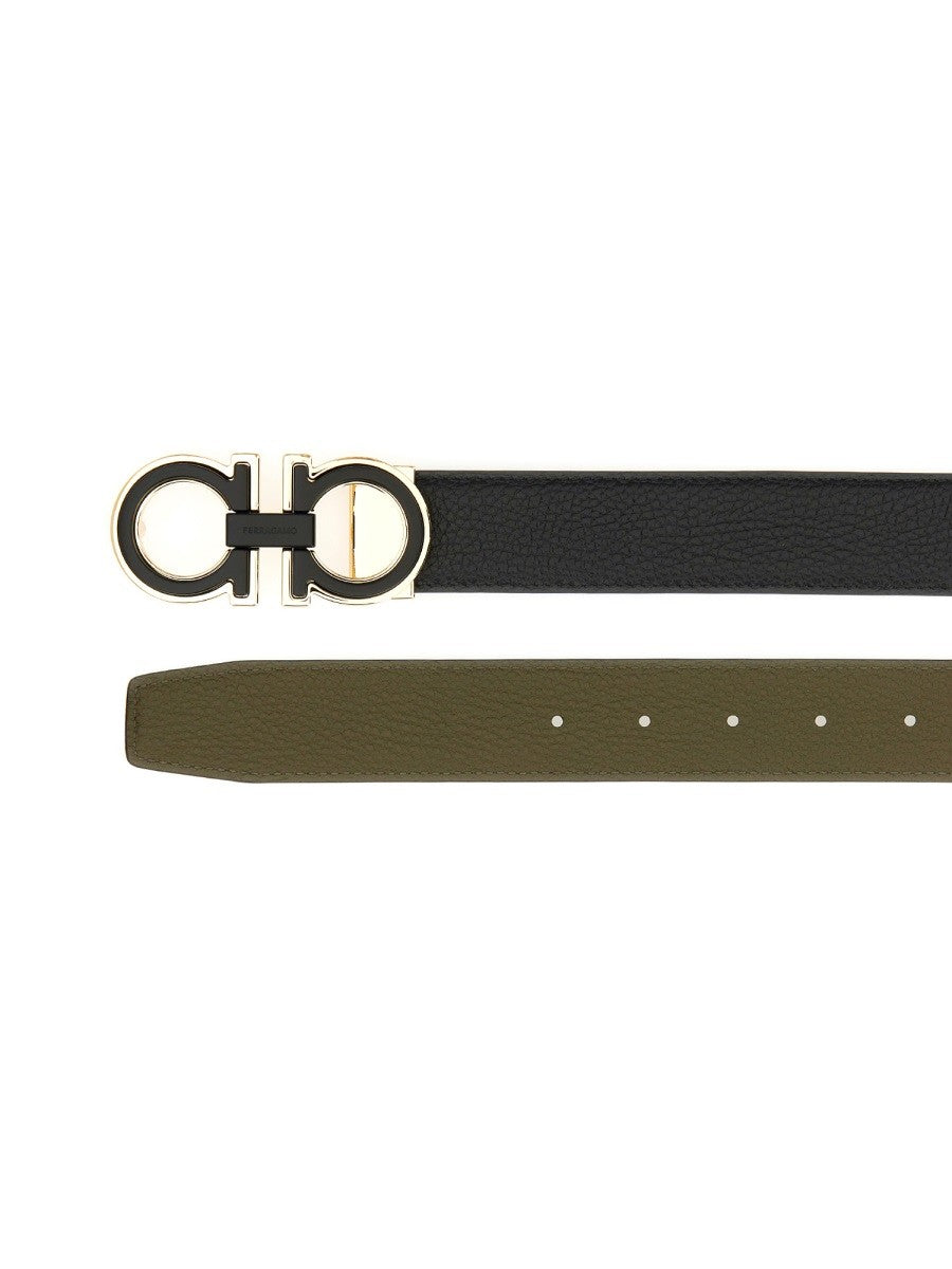 BELT WITH HOOKS